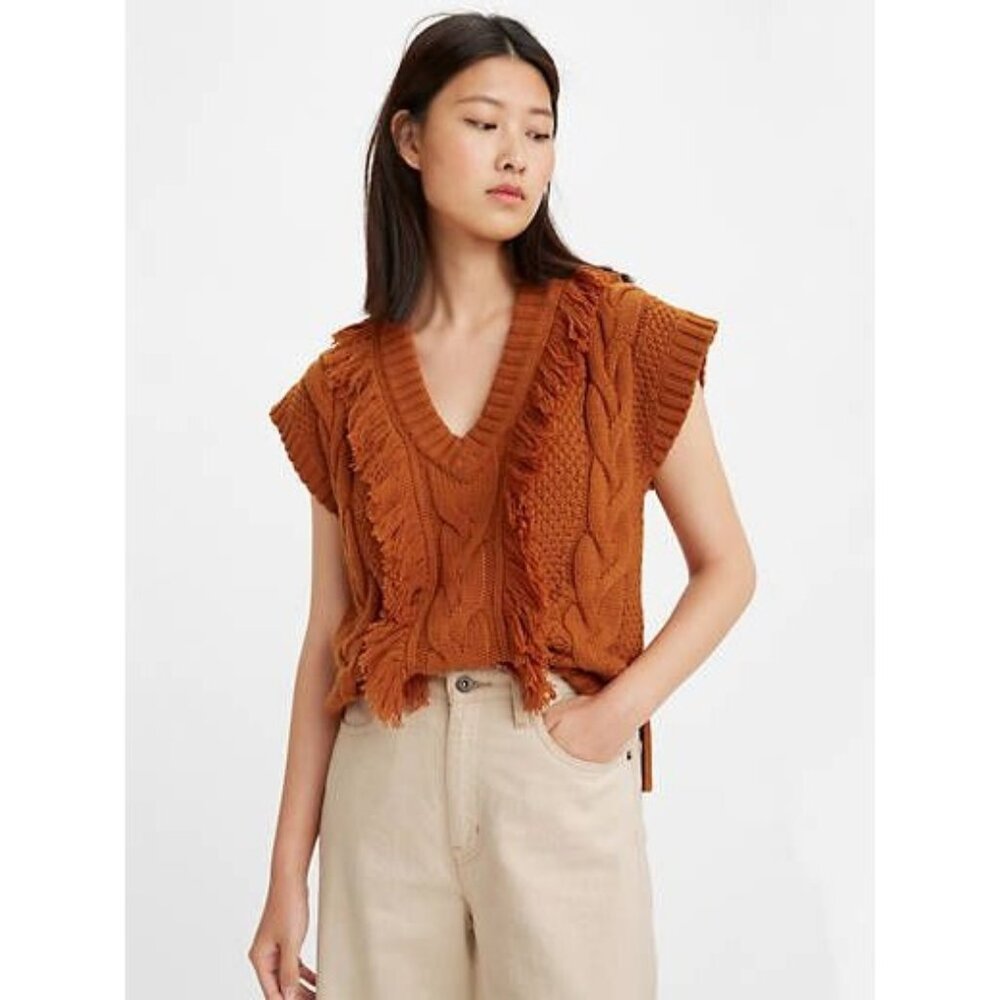 Levis Made & Crafted Womens Sweater Vest  Size Small V-neck Rich Caramel Color.